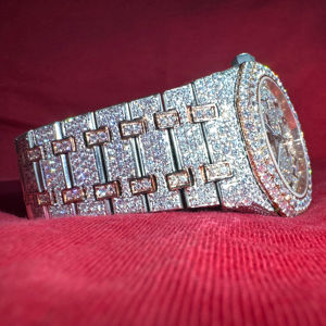 Montre en acier inoxydable de qualité supérieure avec diamant Moissanite et quartz, élégante, de luxe, pour affaires, cadran en verre antique, étanche 5ATM, mouvement ETA - Product Image 1