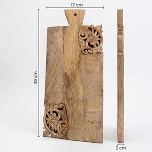 Planche à découper en bois de hêtre de qualité supérieure, double coin, détails ornés, surface lisse et durable, sans danger pour les aliments, plateau de service pour la cuisine - Product Image 4