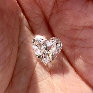 Diamantes con Corte Excelente en Forma de Corazón, Claridad VVS1 VS SI1, Precio de Mayoreo - Product Image 1