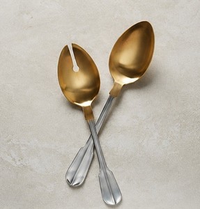 Ensemble de 2 Cuillères à Salade Dorées |   Ensemble de cuillères et fourchettes de service en acier inoxydable bicolore avec manche argenté - Product Image 5