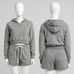 Ensemble tendance 2026 pour femme : sweat à capuche court zippé et short, tenue 2 pièces personnalisée pour l'été - Product Image 1