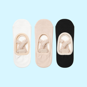 Calcetines tobilleros de punto para Pilates, yoga y ballet, con agarre antideslizante, casuales, con logo personalizado, estilo coquette, para jóvenes y mujeres. - Product Image 1