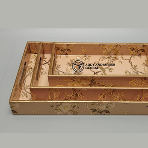 ชุดถาดเสิร์ฟลายเรขาคณิตสีชมพู 3 ชิ้น – ถาดซ้อนตกแต่งทำจาก MDF และกระดาษ สำหรับตกแต่งบ้านและเสิร์ฟอาหารอย่างมีสไตล์ - Product Image 2