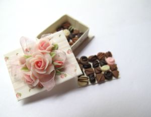 Luxury Floral Jewelry <b>Box</b> Handmade Decorative Gift <b>Box</b> Vintage Flower <b>Keepsake</b> <b>Box</b> Designer Rose Storage <b>Box</b> - Product Image 4