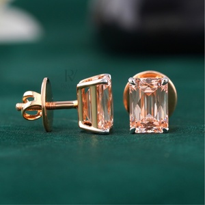 Pendientes de Perlas de Agua Dulce Rosadas de 4.07 CT, Corte Esmeralda, Diamante Cultivado en Laboratorio, Oro Rosa de 14K, Baño de Rodio, Diseño en Forma de Tornillo - Product Image 3