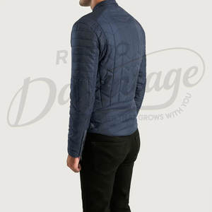 Veste matelassée légère bleu marine pour homme, coupe ajustée, avec col montant et surpiqûres en chevron, vêtement d'extérieur sportif - Product Image 4