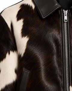 Blouson Moto Homme en Cuir de Vachette Véritable avec Fourrure, Noir et Blanc, Fermeture Éclair Asymétrique, Style Western Streetwear, Vente en Gros - Product Image 2