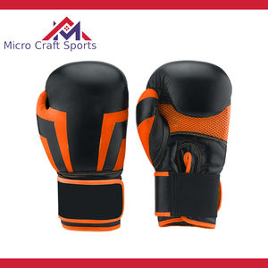 Gants de boxe MMA professionnels en cuir PU avec logo personnalisé pour la fermeture, équipement de boxe fabriqué à Sialkot, Pakistan - Product Image 3