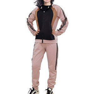 Ensemble de survêtement léger pour femme avec fermeture éclair et pantalon de jogging pour la course, le jogging et l'entraînement - Product Image 1