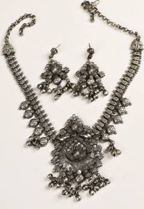 Ensemble de bijoux en argent oxydé pour femmes, collier et boucles d'oreilles style bohème indien, cadeau pour elle - Product Image 4