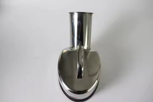 Urinoir masculin de qualité supérieure en acier inoxydable, réutilisable, autoclavable, de qualité médicale, bouteille de collecte d'urine pour hôpital avec poignée - Product Image 3