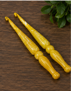 Resin <b>Crochet</b> <b>Hook</b> Set Handcrafted Knitting Needles Artistic Hand Painted Yarn Weaving Tools Custom Shape - Product Image 4