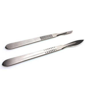 Scalpels chirurgicaux de qualité supérieure pour applications médicales professionnelles, instruments de coupe de précision pour cliniques et salles d'opération - Product Image 1