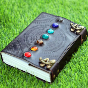 Agenda en cuir élégant et classique pour usage professionnel et de voyage, journal en cuir véritable, journal en cuir aux sept chakras. - Product Image 1