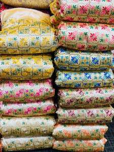 Sari en Soie Brute de Bangalore, Soie Mulberry, Soie Impériale, Soie de Bangalore Heritage, Tissé à la Main, Fusion de Soie Brute et de Soie Mulberry Pure - Product Image 3