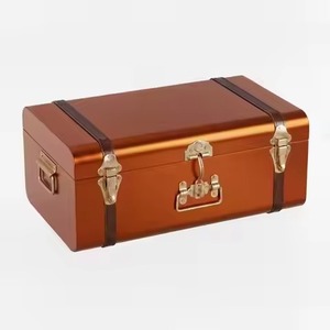 Coffre de rangement métallique couleur orange, en fer thermolaqué, robuste, de type industriel, empilable, avec poignées et pieds - Product Image 1