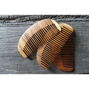 Peine para el Cabello Hecho a Mano, Ecológico, de Madera Natural de Neem, Artesanía de Bambú y Madera para el Cuidado del Cabello - Product Image 5