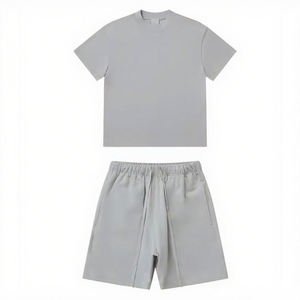 Ensemble T-shirt à col haut et short pour homme avec logo personnalisé 2025, blanc, tenue d'été en deux pièces - Product Image 5