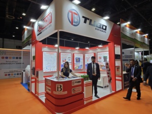 TUBO 12V 240AH C20 Baterías tubulares rojas sin mantenimiento para sistemas solares Baterías inversoras de onda sinusoidal pura - Product Image 3