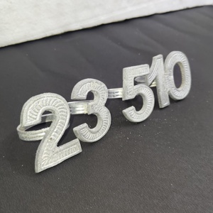 Anneau de serviette décoratif en aluminium, numéro 2 3 5 1 0, pièce unique, pour la décoration de table d'anniversaire et de célébration - Product Image 5