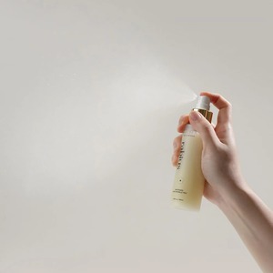 Niacinamide Facial Mist Gold Hibiscus Brightening Mist Korean Anti Wrinkle Face Mist Ginsenoside Skincare Mist - Product Image 1