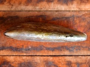 หินลาบราดอไรต์ดิบคุณภาพสูงสุด ขายส่ง หินลาบราดอไรต์ธรรมชาติสีฟ้าและสีม่วง - Product Image 3