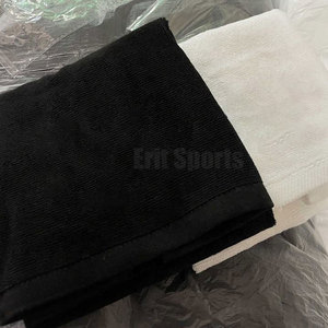 Serviette de sport en coton 100% de haute qualité - Écologique, séchage rapide, design portable pour l'entraînement, la remise en forme et un style de vie actif - Product Image 5