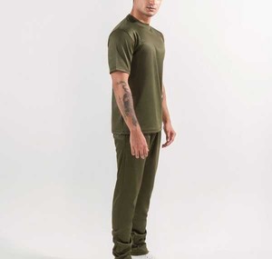 Ensemble de survêtement deux pièces vert olive pour homme, 100% coton molletonné, fabriqué au Pakistan, impression personnalisée, survêtement de jogging pour homme - Product Image 3