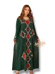 AWAIS HOUSE 2025 ชุดเดรสยาวทรงเอไลน์ผ้ากำมะหยี่สีม่วงปักลายหรูหราสำหรับสุภาพสตรี เรียบง่าย สง่างาม ดูดี  รักษาสิ่งแวดล้อม - Product Image 4