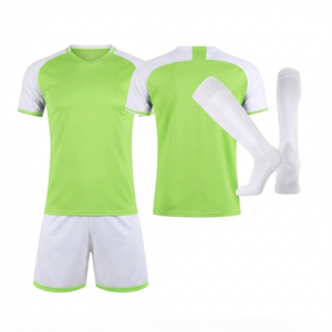 Ensemble de maillots de football unisexes personnalisés, tissu en maille respirant, séchage rapide, manches courtes, col élastique, taille ajustable, nom et numéros d'équipe personnalisés - Product Image 1