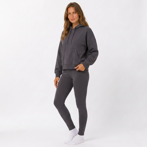 Conjuntos de sudaderas con capucha para mujer al por mayor, corte holgado, estampado en relieve, marca privada, MOQ bajo para minoristas de ropa en EE. UU. - Product Image 2