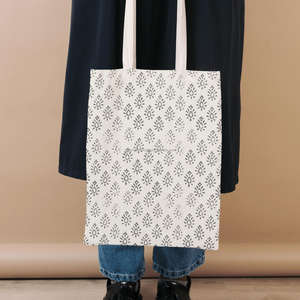 Hot Sale Block Printed Shoulder Bags with Different Floral Pattern Custom Made Elegant Daily Use Printed <b>Clothes</b> Bag - Product Image 6