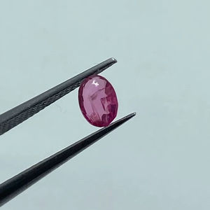 Piedra Suelta de Espinela Natural con Corte Ovalado, Alta Calidad, Calidad Premium, Gema de Lujo, Color Rojo Rosado, 4x5.50 - Product Image 1