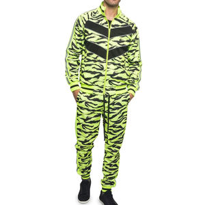 Chándal de Invierno Personalizado para Hombre, Estilo Único, Calidad Premium, 100% Algodón, Sudadera con Capucha y Cordón Ajustable, Ecológico - Product Image 1