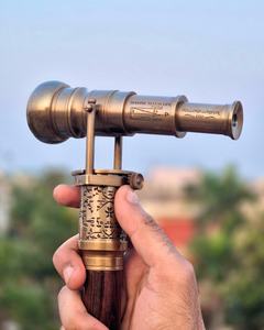 Boussole télescope en laiton à poignée en T, personnalisée, en bois, pour décoration intérieure, avec citation gravée, nom et coordonnées, faite à la main, polie, style antique 36 - Product Image 3