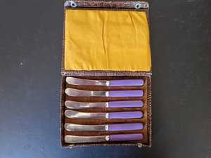 Ensemble de couteaux à beurre en acier inoxydable avec manche en plastique et lame en forme de pied de mouton, couverts de cuisine - Product Image 2