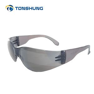 Gafas de seguridad de plástico para laboratorio - Product Image 1