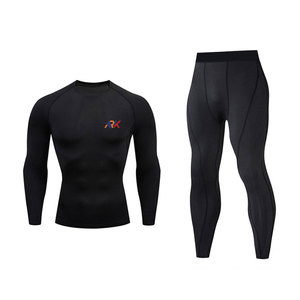 Ropa de Compresión Elegante con Tela Flexible y Ajuste Suave, Perfecta para Deportes y Uso Casual - Product Image 1