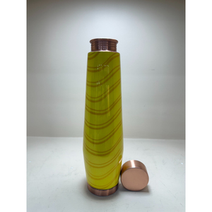 Bouteille d'eau artisanale en cuivre pur jaune, imprimée design, anti-fuite, pour les bienfaits ayurvédiques et les voyages écologiques - Product Image 4