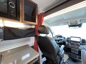 วินเนบาโก โรม 59RA แวน - Product Image 6