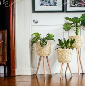 Support de plante en rotin tressé pour l'intérieur et l'extérieur, écologique, sculpté à la main, traditionnel, avec pieds en bois, pour la décoration de la maison - Product Image 5
