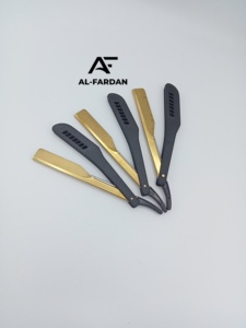 Navaja de Afeitar Recta Profesional de Alta Calidad con Mango de Plástico ABS para Hombre, Hoja Única de Acero Inoxidable, Color Negro y Dorado - Product Image 2