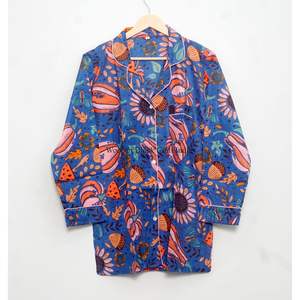 Conjunto de pijama de algodón con estampado floral, suave y ligero, para mujer, para dormir por la noche. - Product Image 3