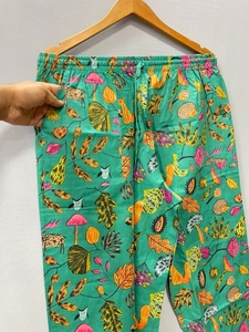 Ensemble de pyjama en coton fait main : Vêtements de détente de luxe pour femmes, combinaison de nuit, grande taille, maillot de bain pour demoiselles d'honneur - Product Image 5