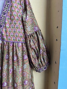 Nuevo Vestido Maxi Bohemio Elegante 100% Algodón, Estampado Floral, Cuello en V, Manga Larga, Vestido Maxi Largo Informal Tradicional para Mujer - Product Image 4