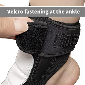 Equipamiento Deportivo para Práctica, Entrenamiento y Competición en Interiores, Protectores de Pies para Taekwondo, MMA, Artes Marciales - Product Image 3