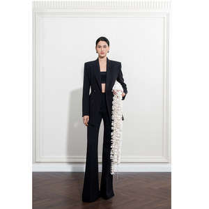 Nouveauté 2026 Pantalon pour femme élégant BELLE CORDE SHORT PANT, coupe évasée haute couture, support ODM, de la marque WhiteAnt - Product Image 1