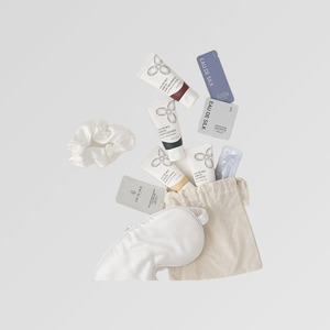 Set de viaje de botellas coreanas K-Beauty Syu Eau De Silk Sericin, kit de viaje de 30ml, 4 unidades, hecho en Corea, variedad de regalos para el baño - Product Image 1