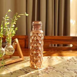 Bouteille d'eau en cuivre naturel Diamond Bottle pour le yoga, la remise en forme, l'hydratation, la détoxification, bouteille en cuivre pur, bouteille en cuivre martelé, ayurvédique - Product Image 2