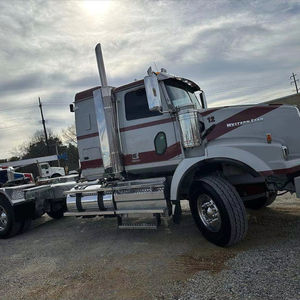 Camión Tractor Diésel de Alta Potencia 6x4 con Cabina Dormitorio para Transporte Continuo de Larga Distancia - Product Image 1